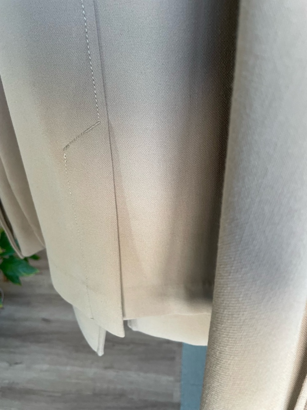 Abercrombie & Fitch Drapey Trench Coat in Khaki - Picture 11 of 16